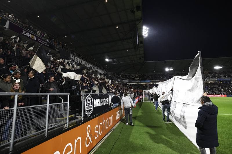 Football. Eredivisie. Heracles Almelo - PSV. 28.02.2026