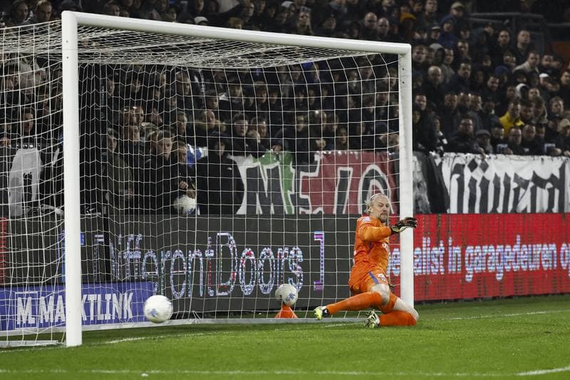 Football. Eredivisie. Heracles Almelo - PSV. 28.02.2026