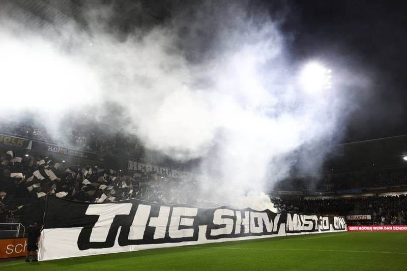 Football. Eredivisie. Heracles Almelo - PSV. 28.02.2026