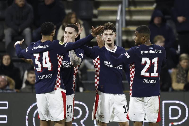 Football. Eredivisie. Heracles Almelo - PSV. 28.02.2026