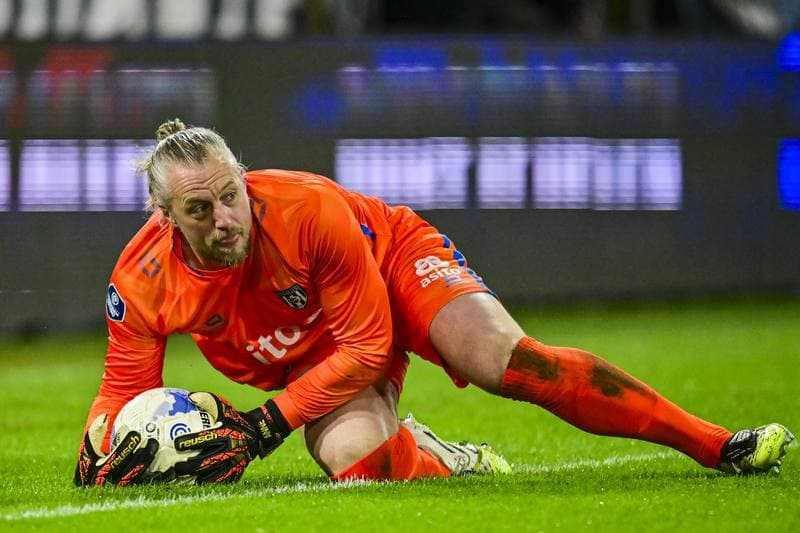 Football. Dutch Eredivisie. Heracles Almelo - PSV. 28.02.2026
