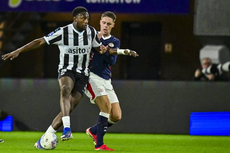 Football. Dutch Eredivisie. Heracles Almelo - PSV. 28.02.2026