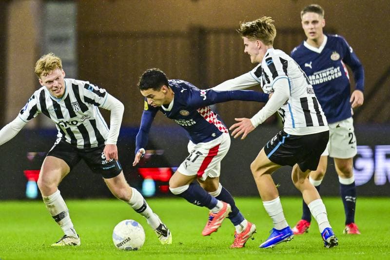 Football. Dutch Eredivisie. Heracles Almelo - PSV. 28.02.2026