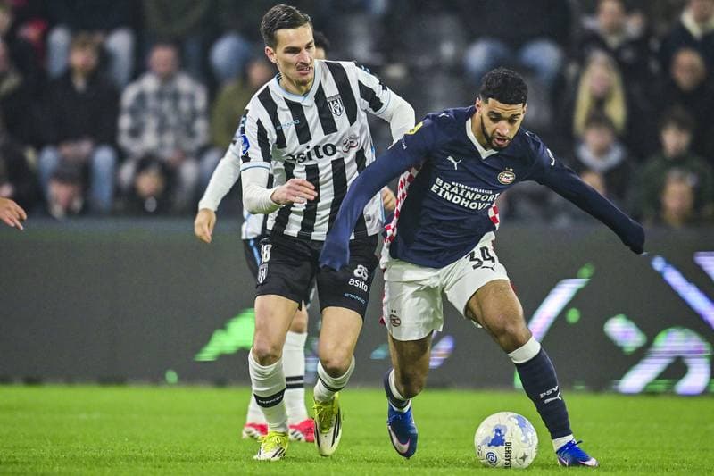 Football. Dutch Eredivisie. Heracles Almelo - PSV. 28.02.2026