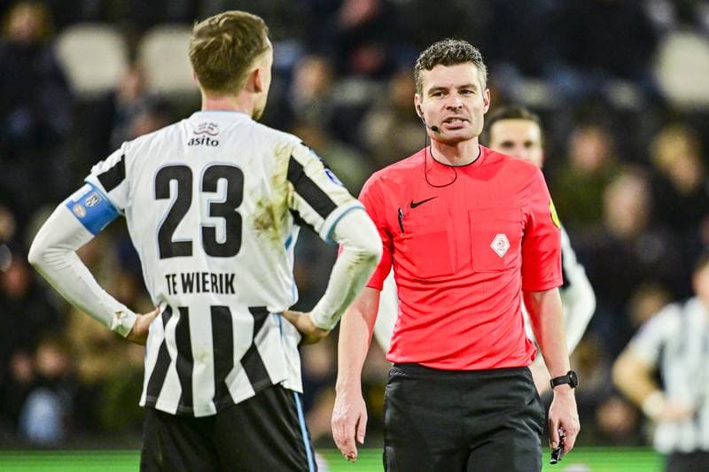 Football. Dutch Eredivisie. Heracles Almelo - PSV. 28.02.2026