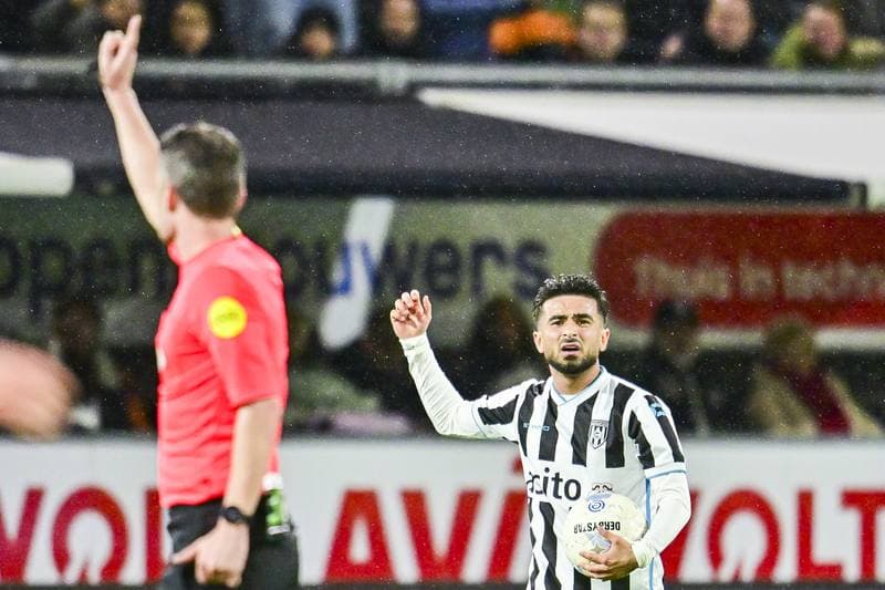 Football. Dutch Eredivisie. Heracles Almelo - PSV. 28.02.2026