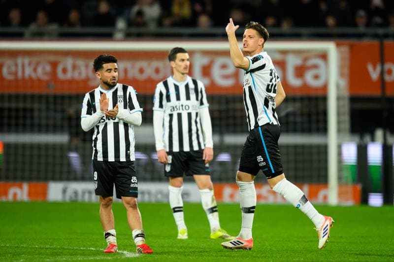 Football. Dutch Eredivisie. Heracles Almelo - PSV. 28.02.2026
