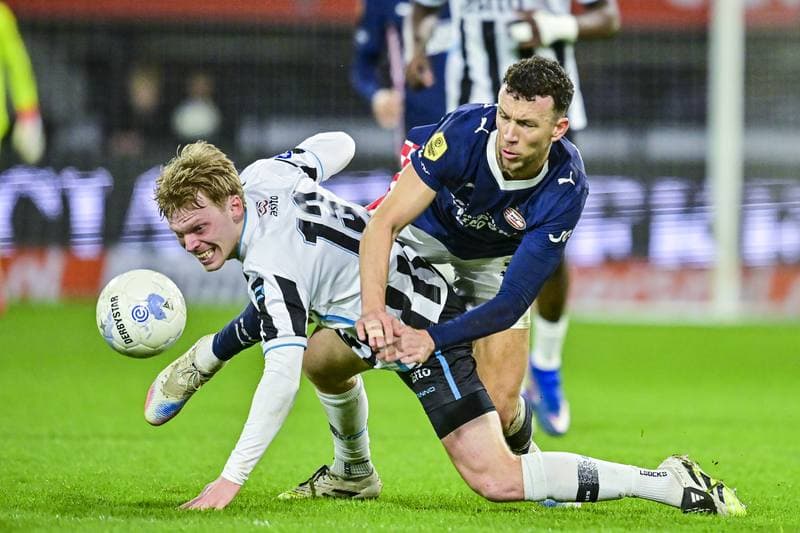 Football. Dutch Eredivisie. Heracles Almelo - PSV. 28.02.2026
