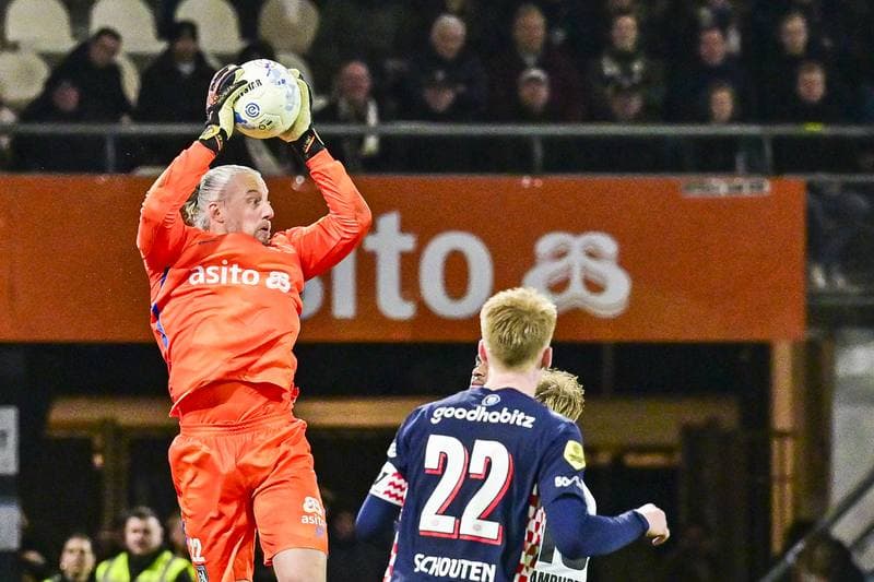 Football. Dutch Eredivisie. Heracles Almelo - PSV. 28.02.2026