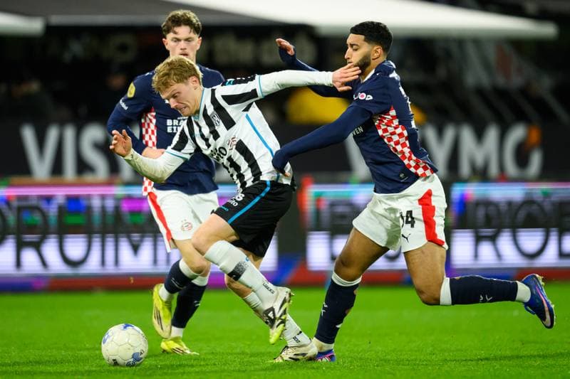 Football. Dutch Eredivisie. Heracles Almelo - PSV. 28.02.2026