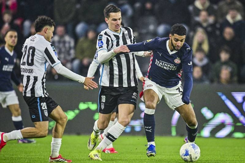 Football. Dutch Eredivisie. Heracles Almelo - PSV. 28.02.2026