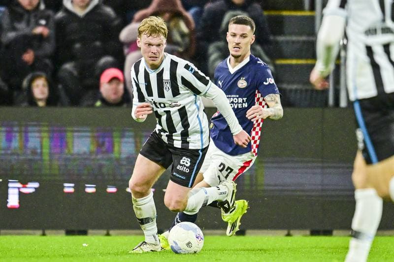 Football. Dutch Eredivisie. Heracles Almelo - PSV. 28.02.2026