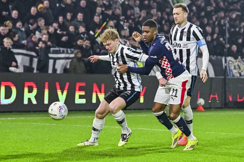 Football. Dutch Eredivisie. Heracles Almelo - PSV. 28.02.2026