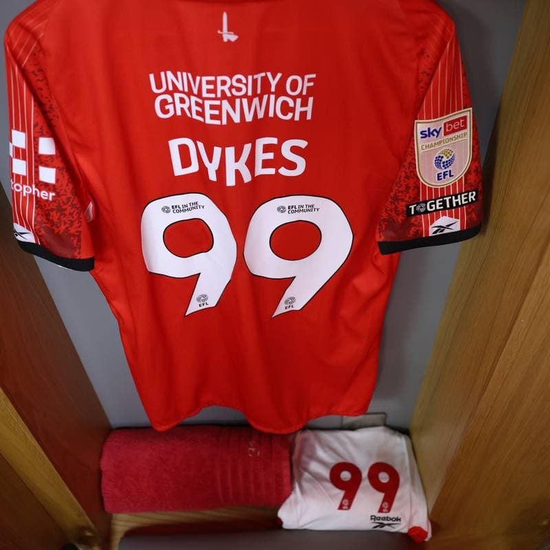 Football. Sky Bet Championship. Charlton Athletic - Wrexham. 28.02.2026