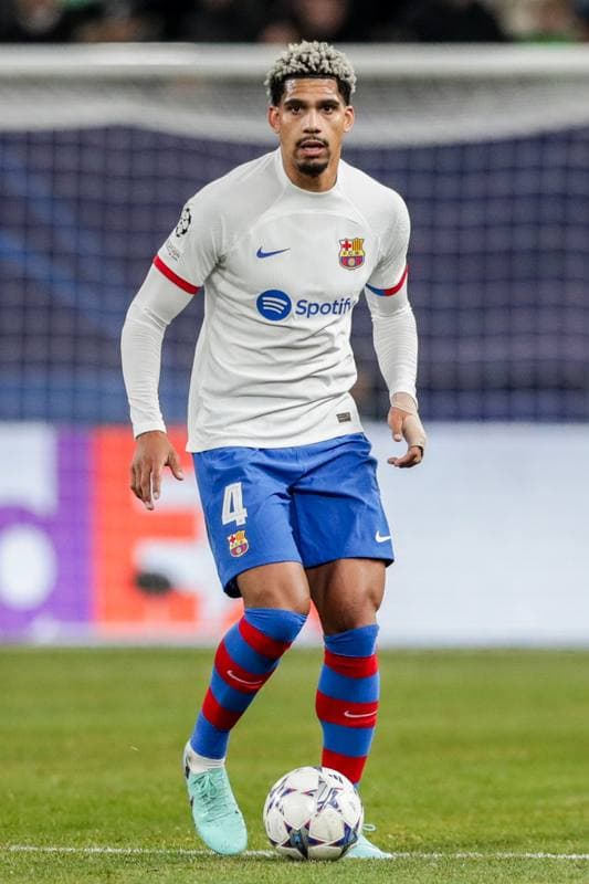 Football. UEFA Champions League. FC Shakhtar Donetsk - FC Barcelona. 07.11.2023