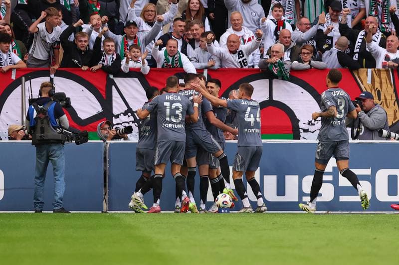 Football. PKO BP Ekstraklasa. Legia Warsaw - Pogon Szczecin. 28.09.2025