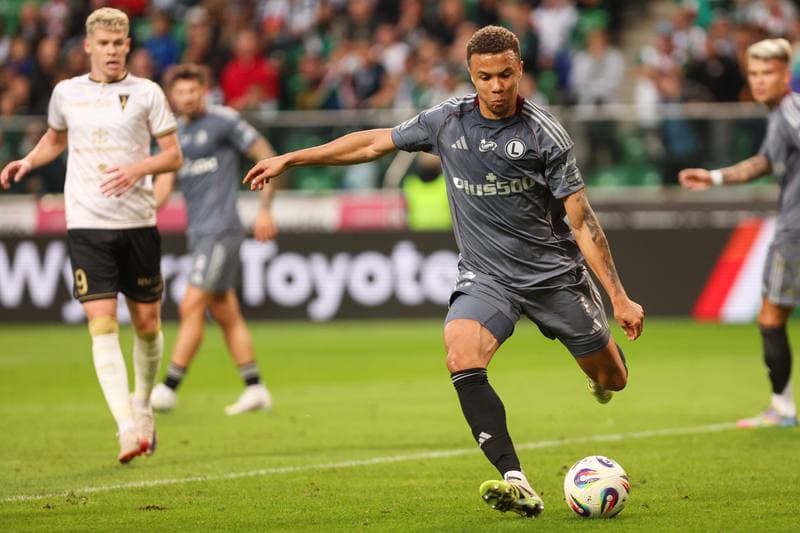 Football. PKO BP Ekstraklasa. Legia Warsaw - Pogon Szczecin. 28.09.2025