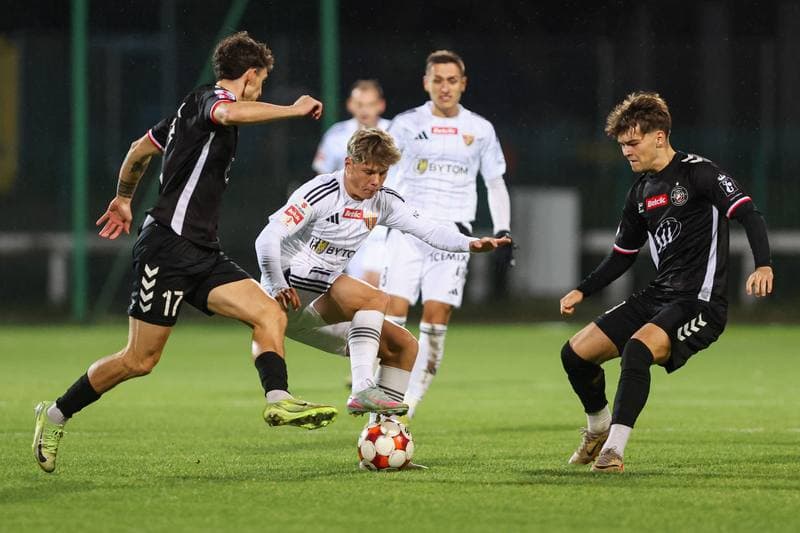 Football. Betclic I Liga. Polonia Warszawa - Polonia Bytom. 25.10.2025
