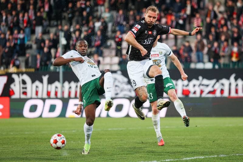 Football. Betclic 1 Liga. Polonia Warszawa - Slask Wroclaw. 10.04.2026