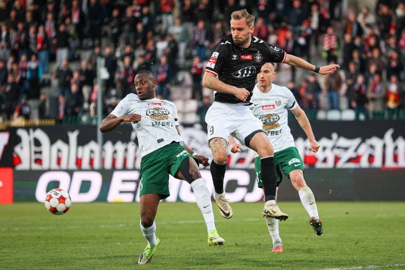 Football. Betclic 1 Liga. Polonia Warszawa - Slask Wroclaw. 10.04.2026