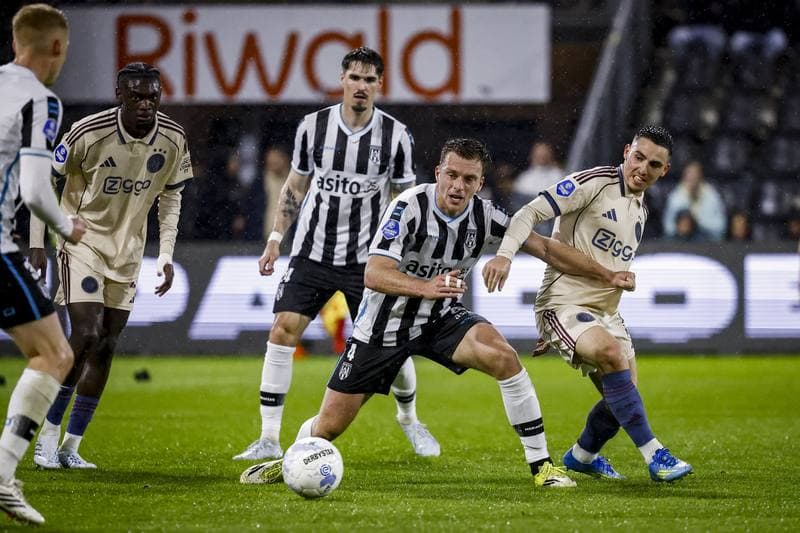 Football. Eredivisie. Heracles Almelo - AFC Ajax. 11.04.2026