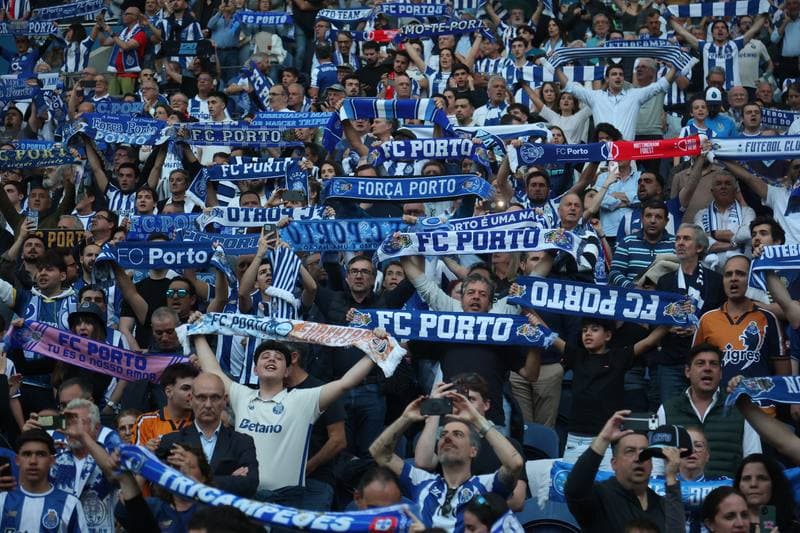 Football. UEFA Europa League. FC Porto - Nottingham Forest. 09.04.2026