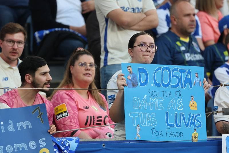 Football. UEFA Europa League. FC Porto - Nottingham Forest. 09.04.2026