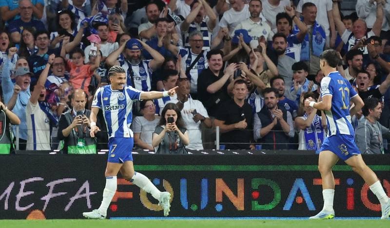 Football. UEFA Europa League. FC Porto - Nottingham Forest. 09.04.2026