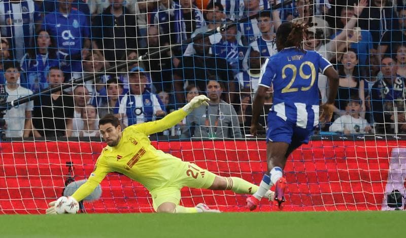 Football. UEFA Europa League. FC Porto - Nottingham Forest. 09.04.2026