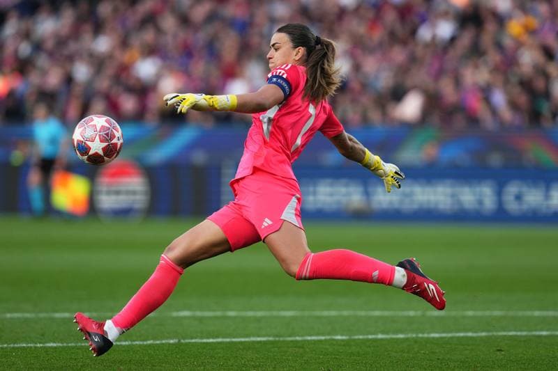 Football. UEFA Women's Champions League. FC Barcelona - Real Madrid. 02.04.2026