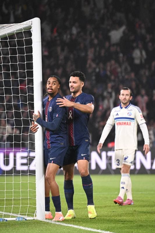 Football. Ligue 1. Paris Saint-Germain - RC Strasbourg Alsace. 17.10.2025