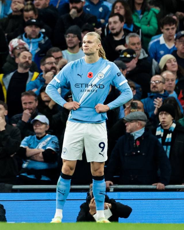 Football. Premier League. Manchester City - Liverpool. 09.11.2025