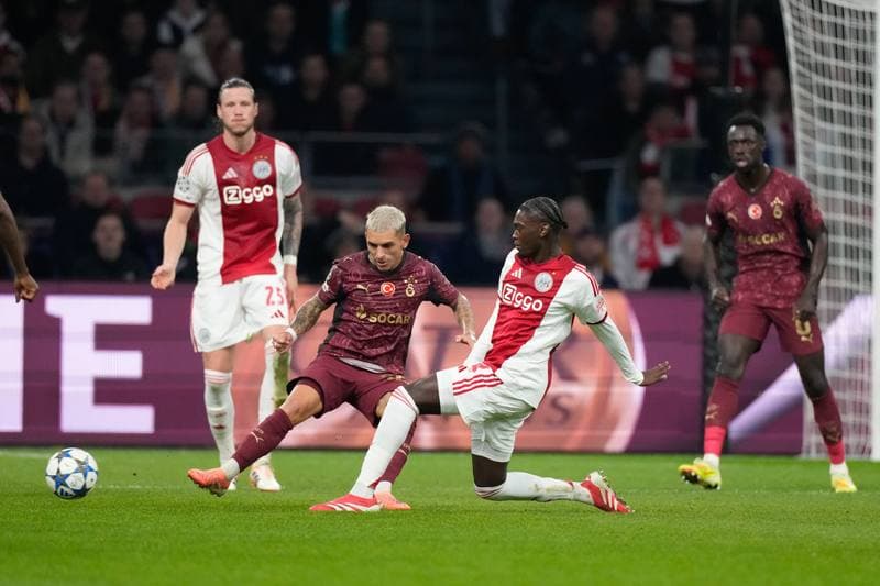 Football. UEFA Champions League. Ajax - Galatasaray. 05.11.2025