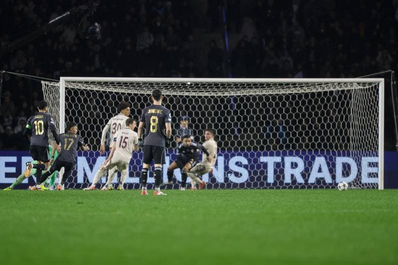 Football. UEFA Champions League. Qarabag - Ajax. 10.12.2025