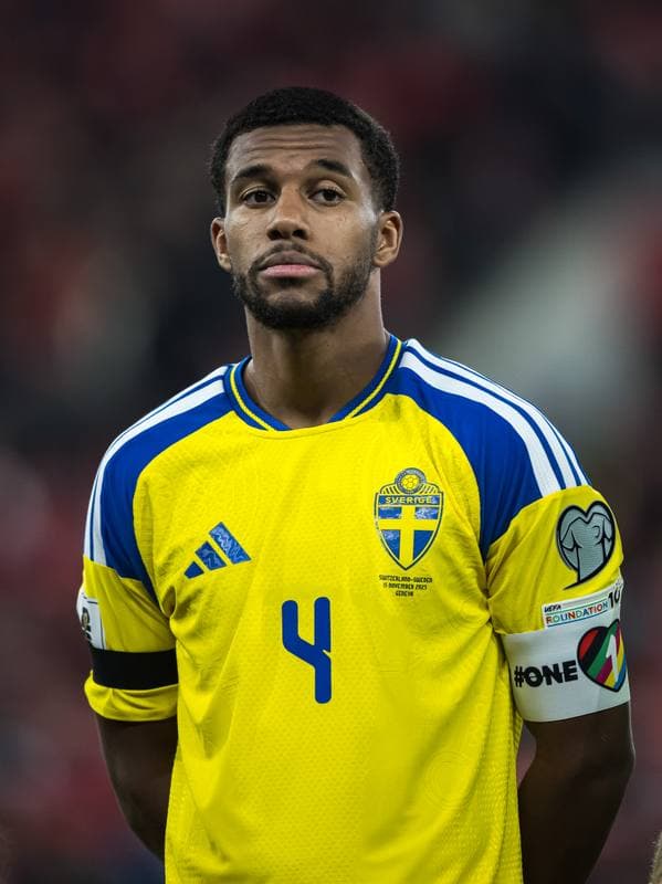 Football. FIFA World Cup Qualifier. Switzerland - Sweden. 15.11.2025