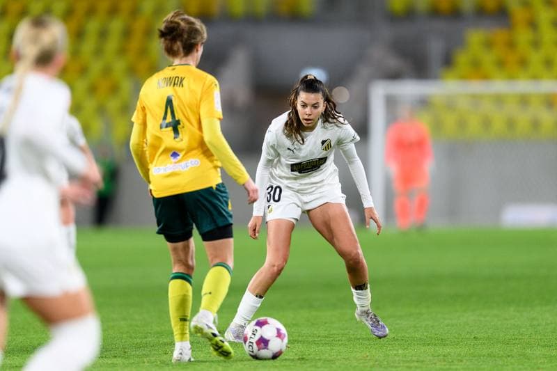 Football. UEFA Women's Europa Cup. Katowice - HAcken. 16.10.2025