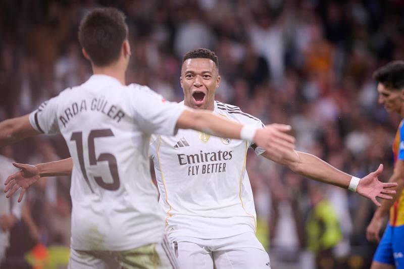 Football. La Liga. Real Madrid - Valencia. 01.11.2025