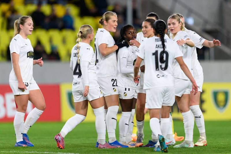 Football. UEFA Women's Europa Cup. Katowice - HAcken. 16.10.2025