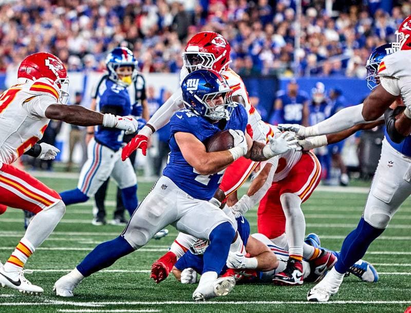 Football. NFL. Kansas City Chiefs - New York Giants. 21.09.2025