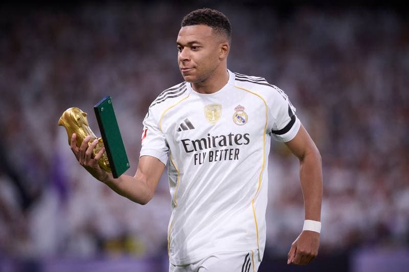 Football. La Liga. Real Madrid - Valencia. 01.11.2025