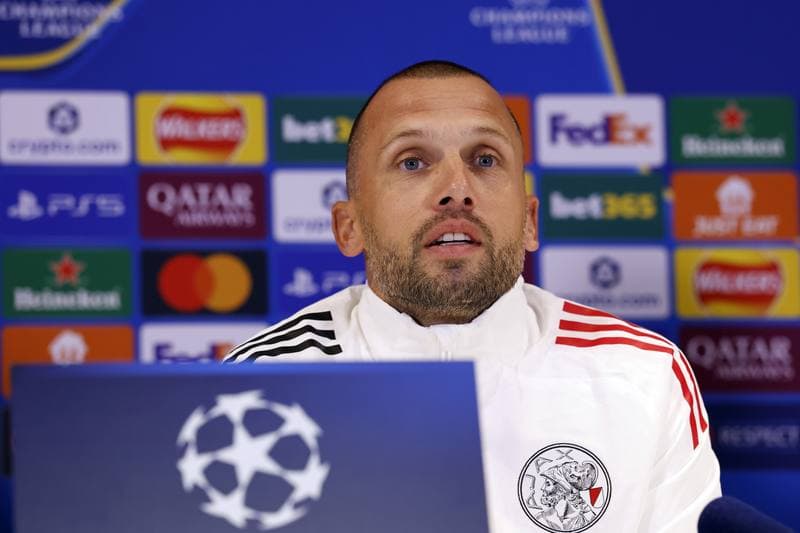Football. Ajax. Training. 21.10.2025