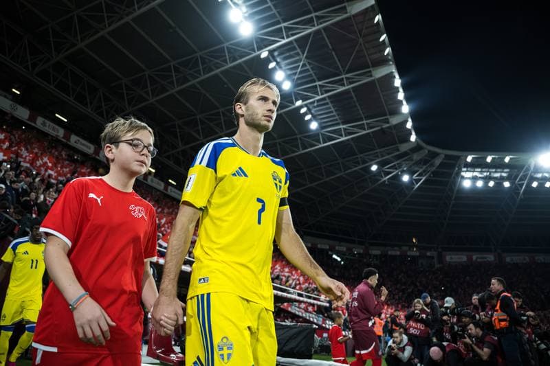 Football. FIFA World Cup Qualifier. Switzerland - Sweden. 15.11.2025