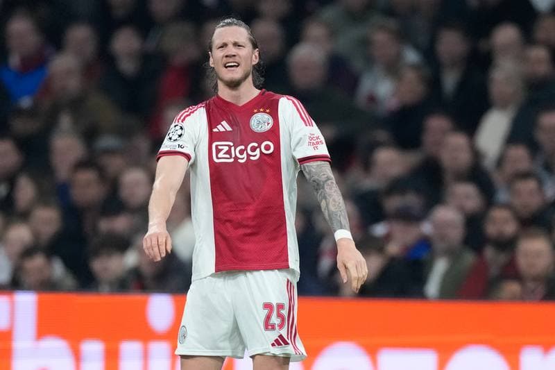 Football. UEFA Champions League. Ajax - Galatasaray. 05.11.2025