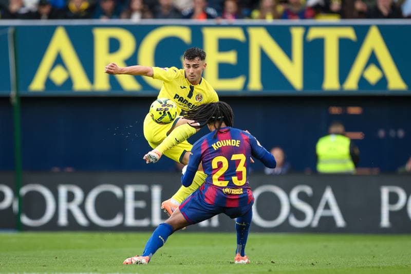 Football. La Liga. Villarreal CF - FC Barcelona. 21.12.2025