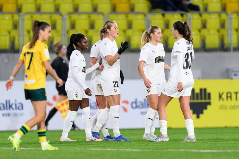 Football. UEFA Women's Europa Cup. Katowice - HAcken. 16.10.2025