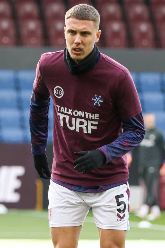 Football. Premier League. Burnley - Chelsea. 22.11.2025