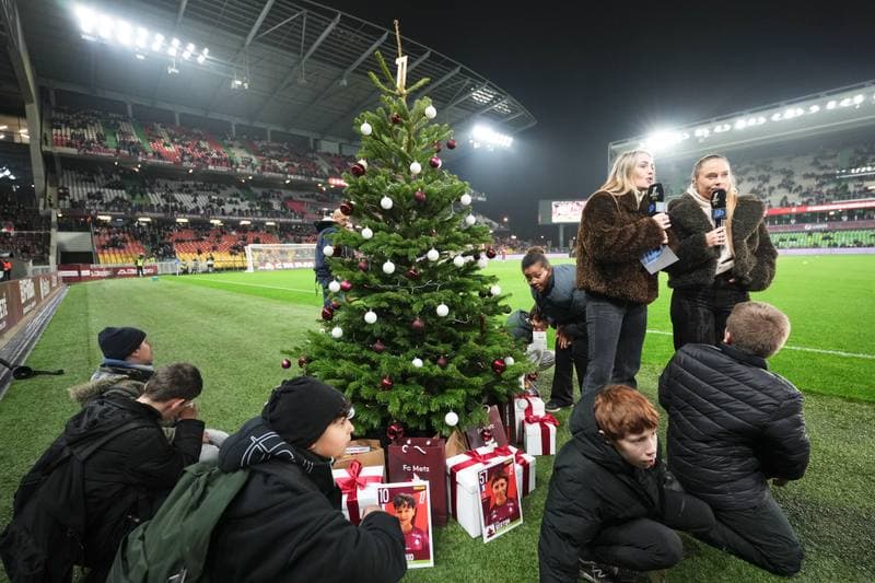 Football. Ligue 1. FC Metz - Paris Saint-Germain. 13.12.2025