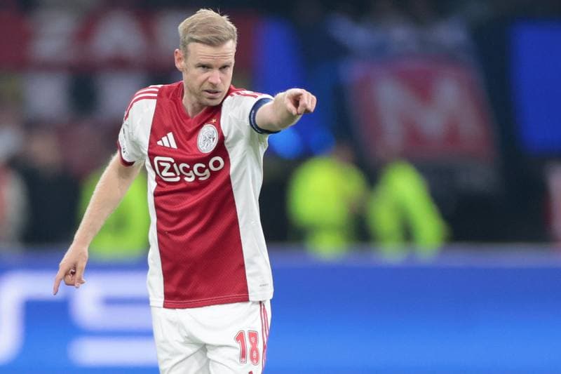 Football. UEFA Champions League. Ajax - Galatasaray. 05.11.2025