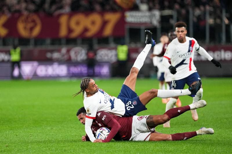 Football. Ligue 1. FC Metz - Paris Saint-Germain. 13.12.2025