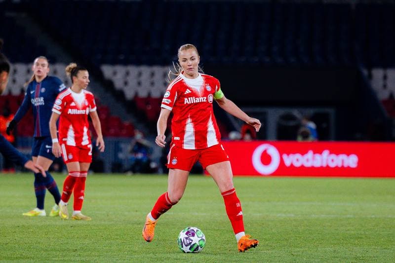 Football. UEFA Women's Champions League. Paris Saint-Germain - FC Bayern Munich. 16.03.2026